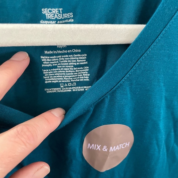 Soft plus size pajamas - NWT - Picture 6 of 10